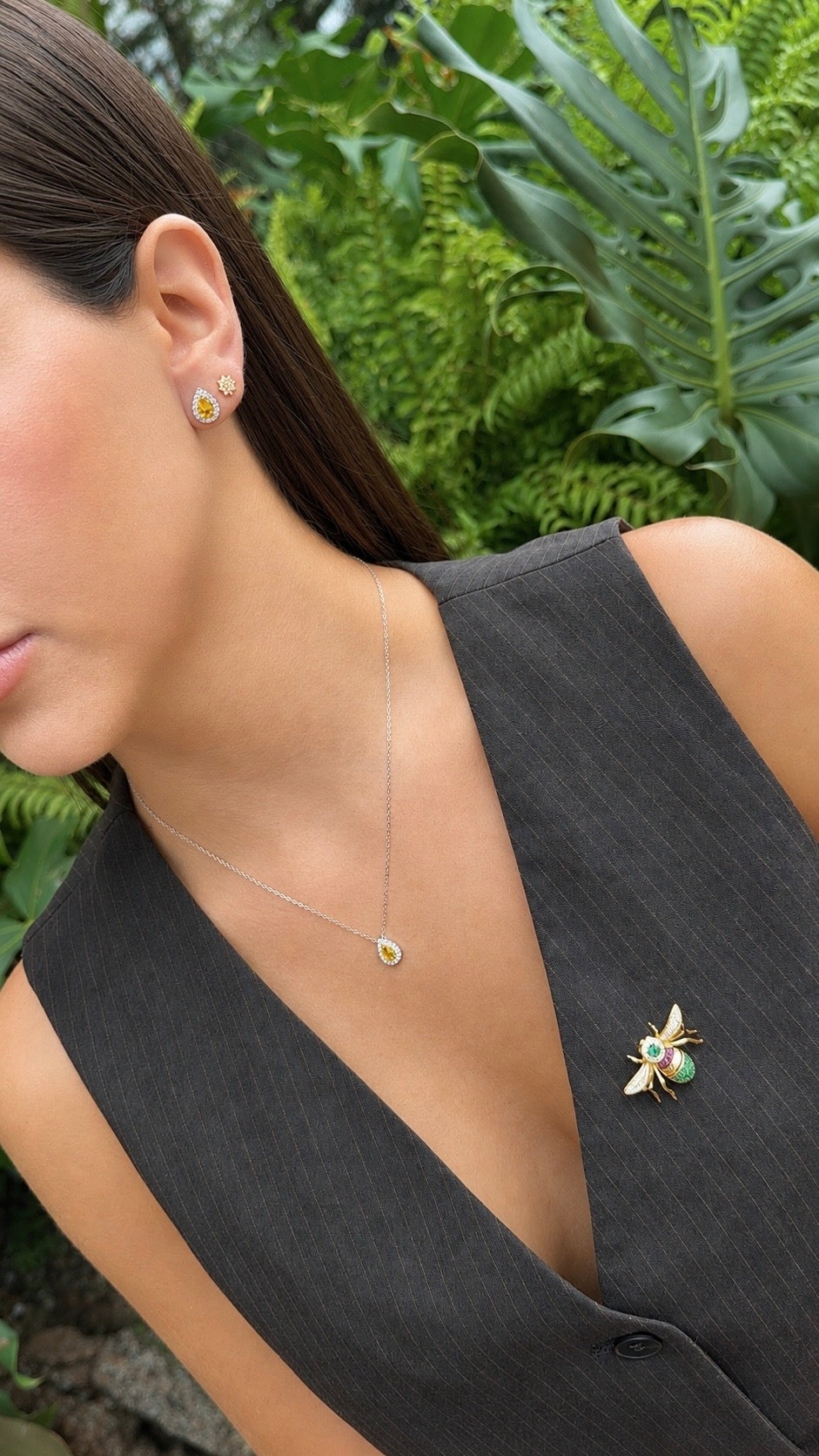 Broche abeja.