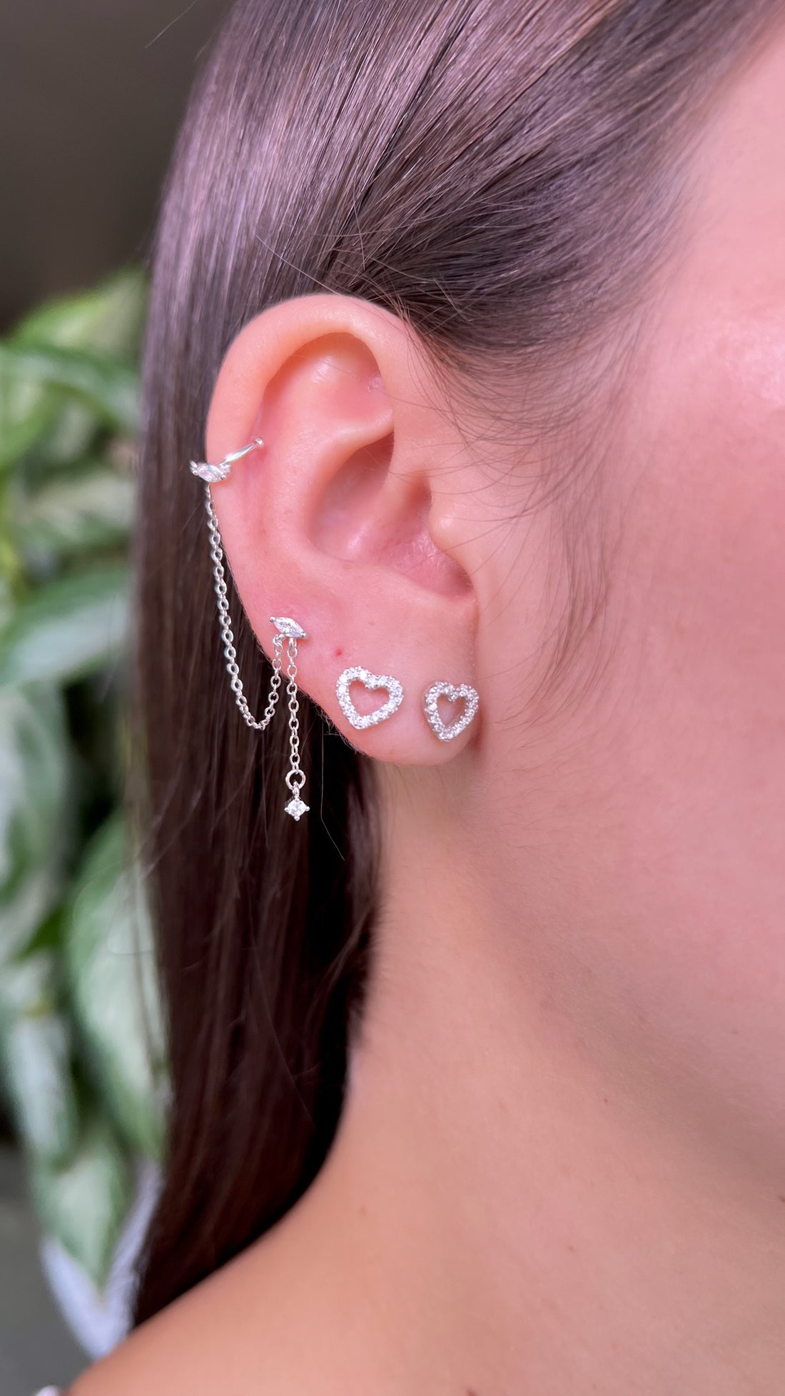 Pendientes corazon borde circones.