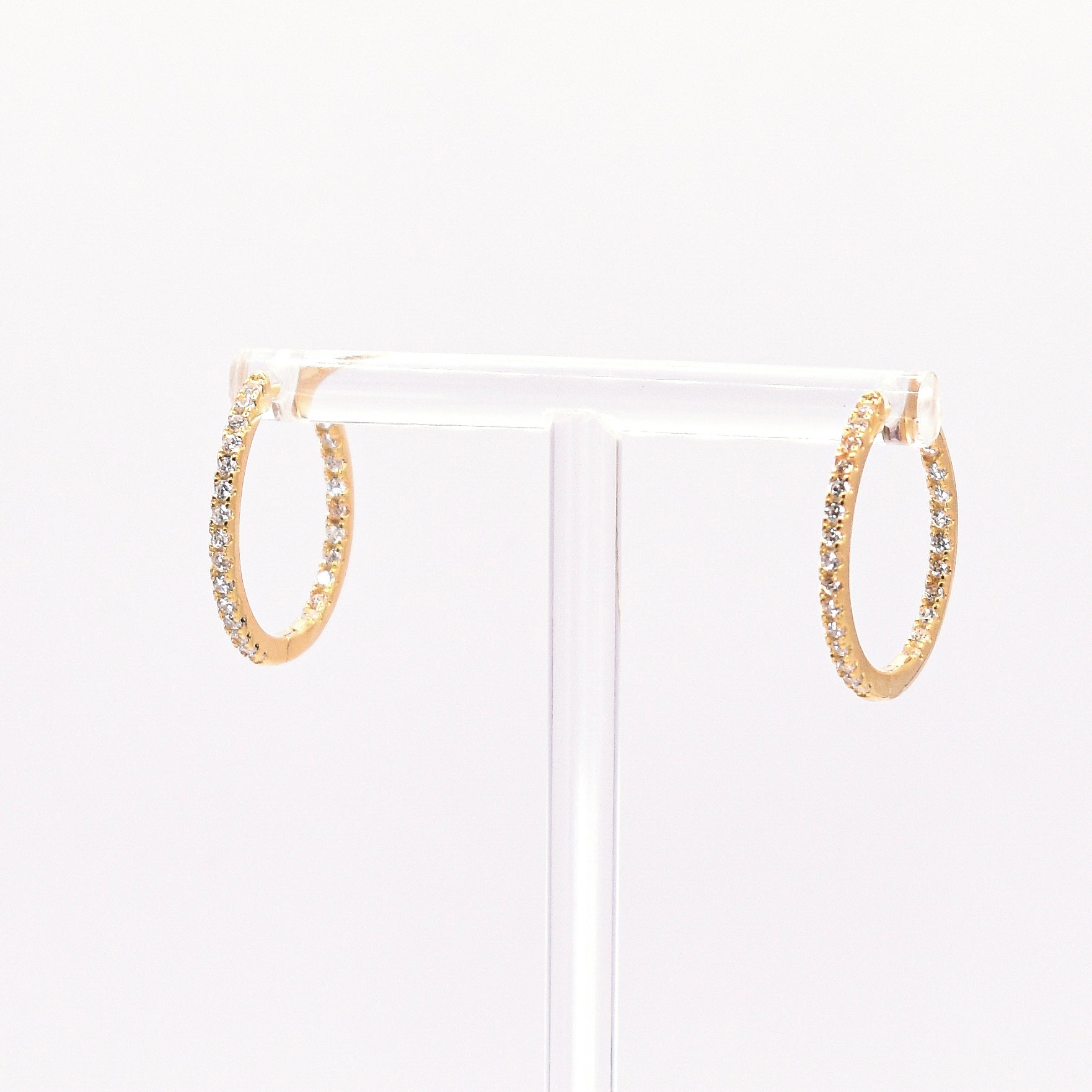 Candongas delgadas circones.