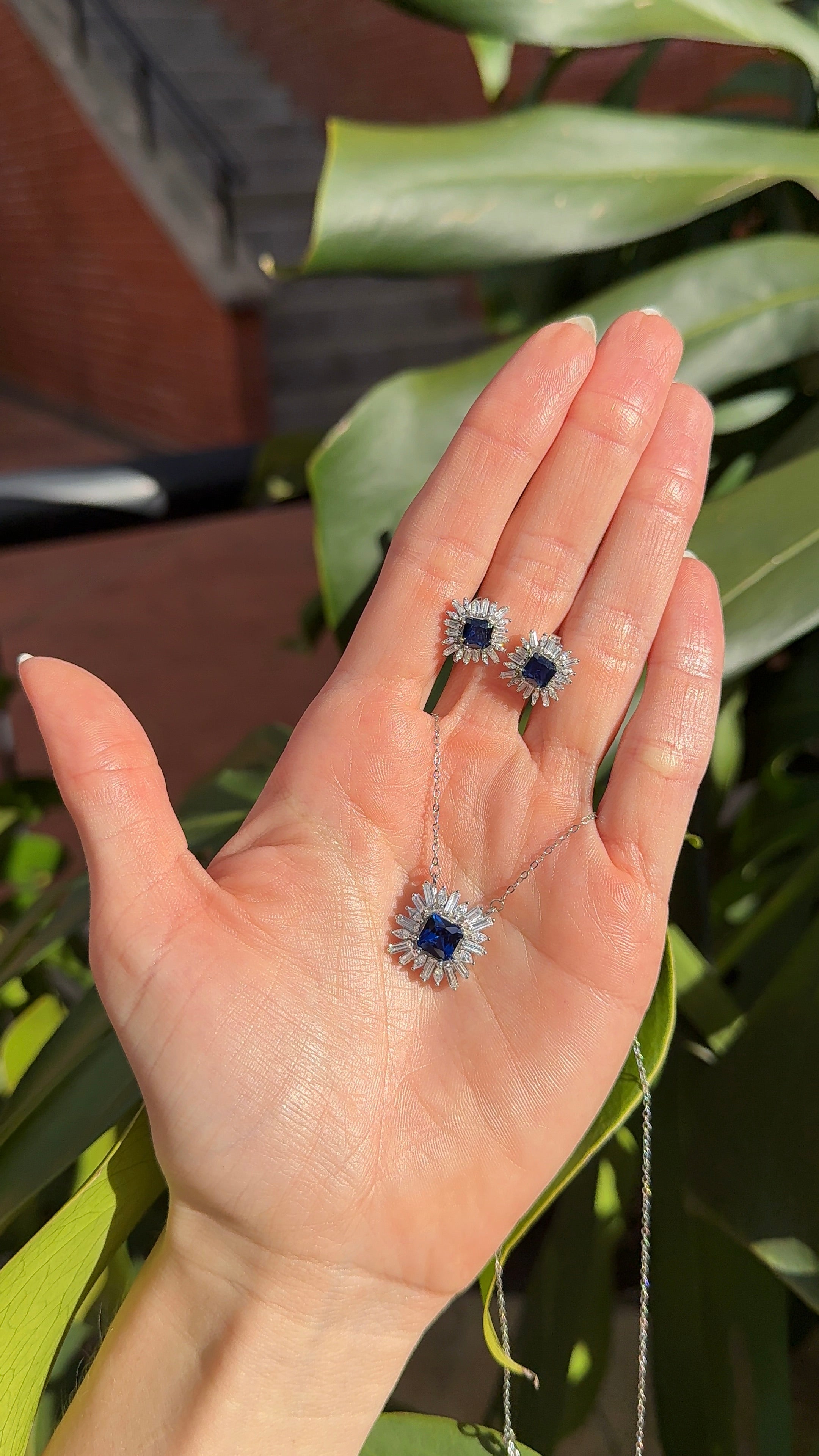 Set Amara circones.