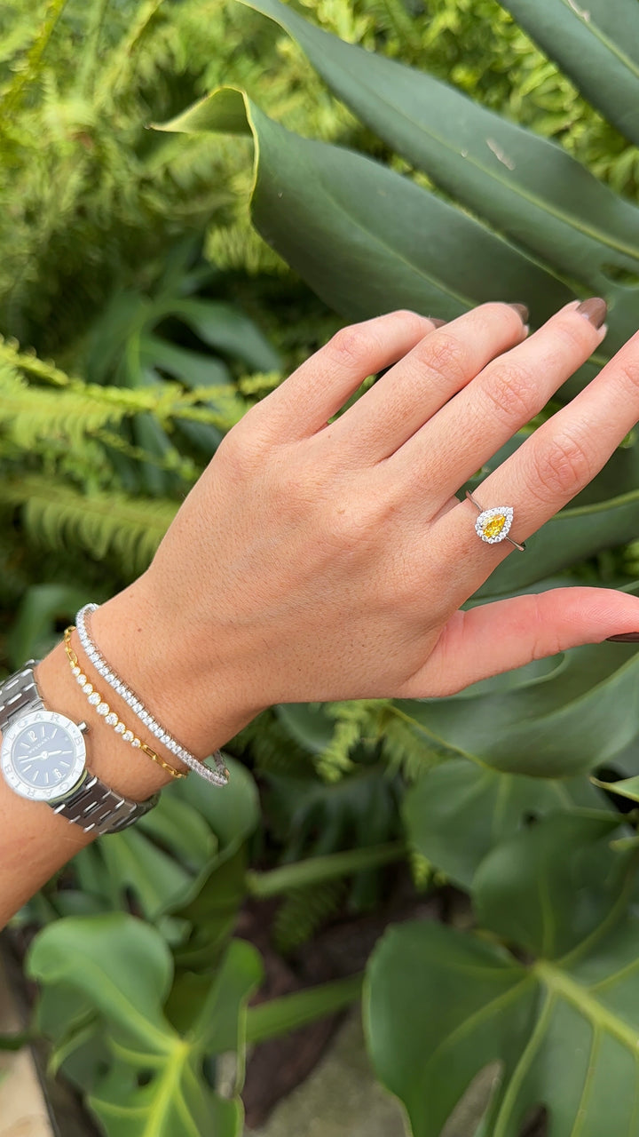 Anillo Elara circones.