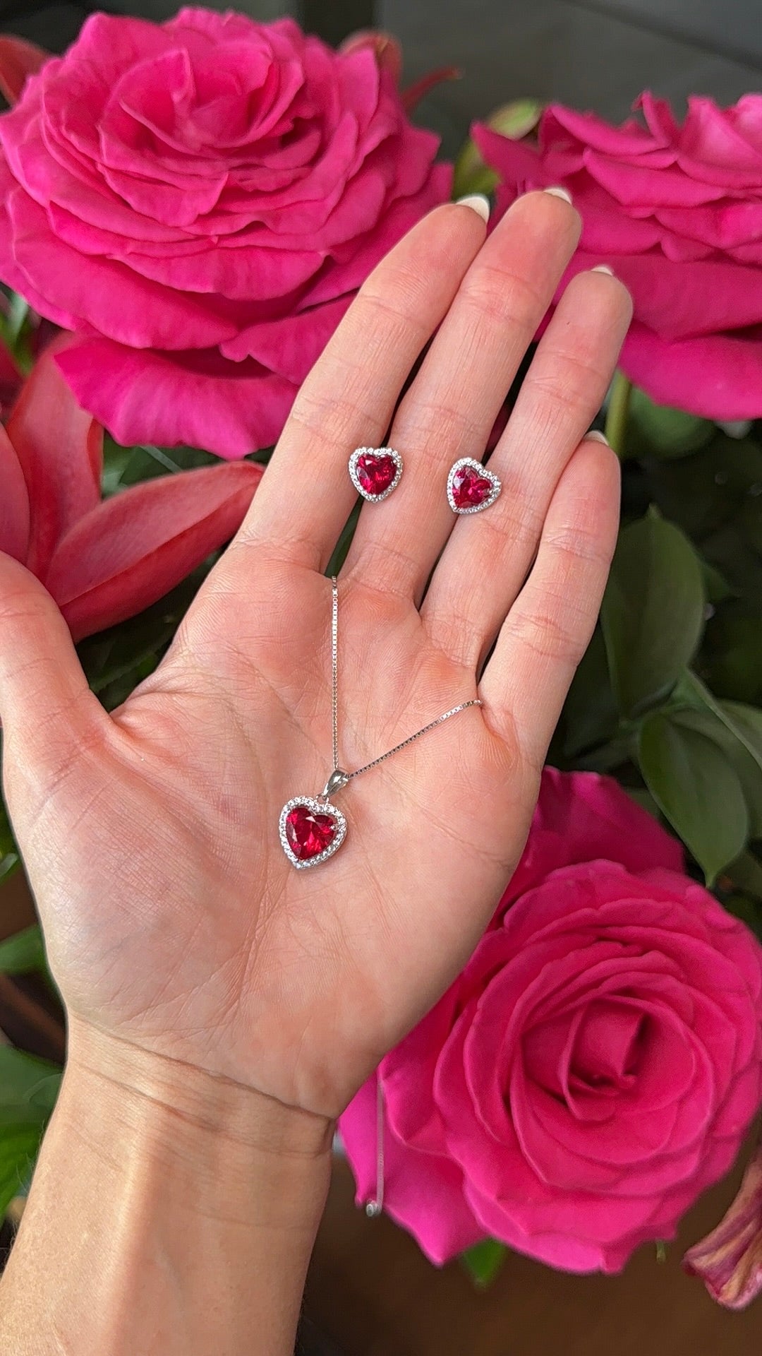 Collar Rubi Corazón.