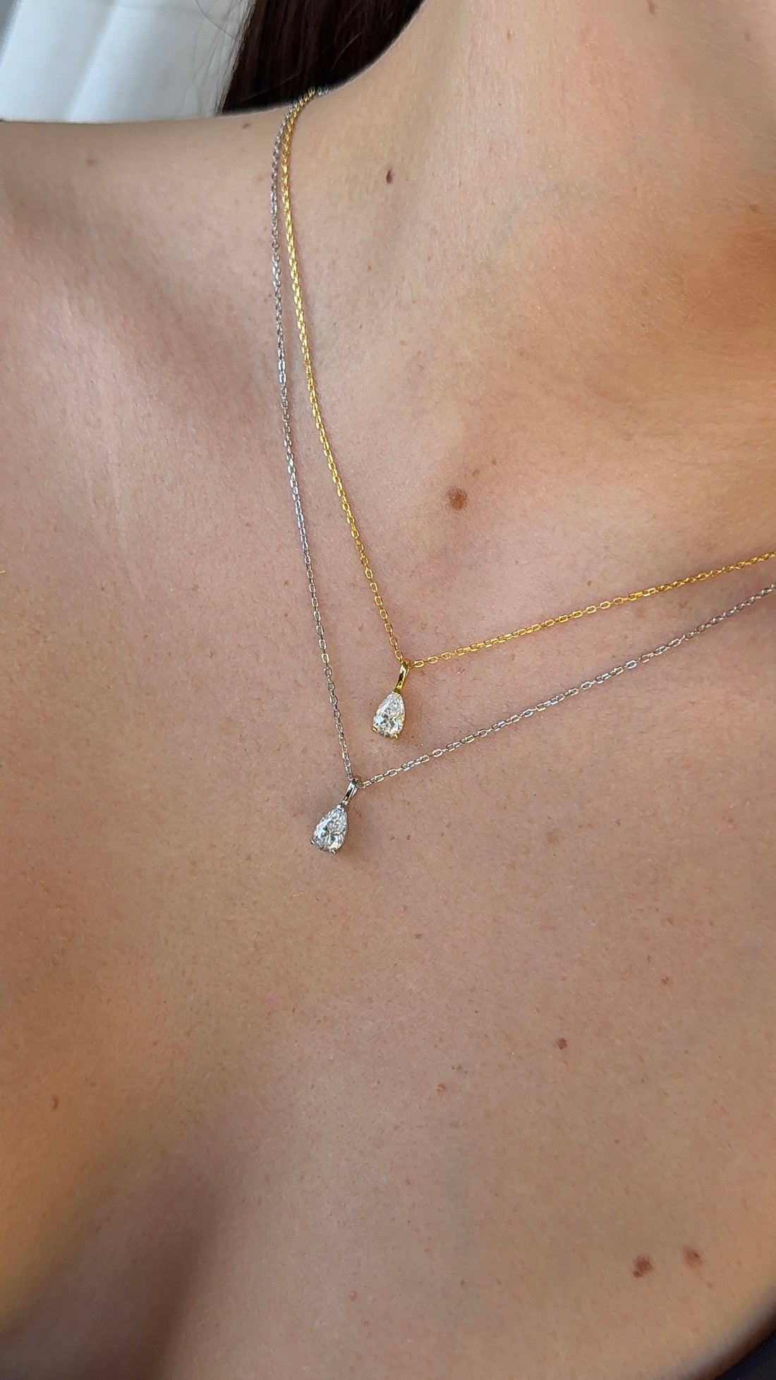 Collar gota moissanita.