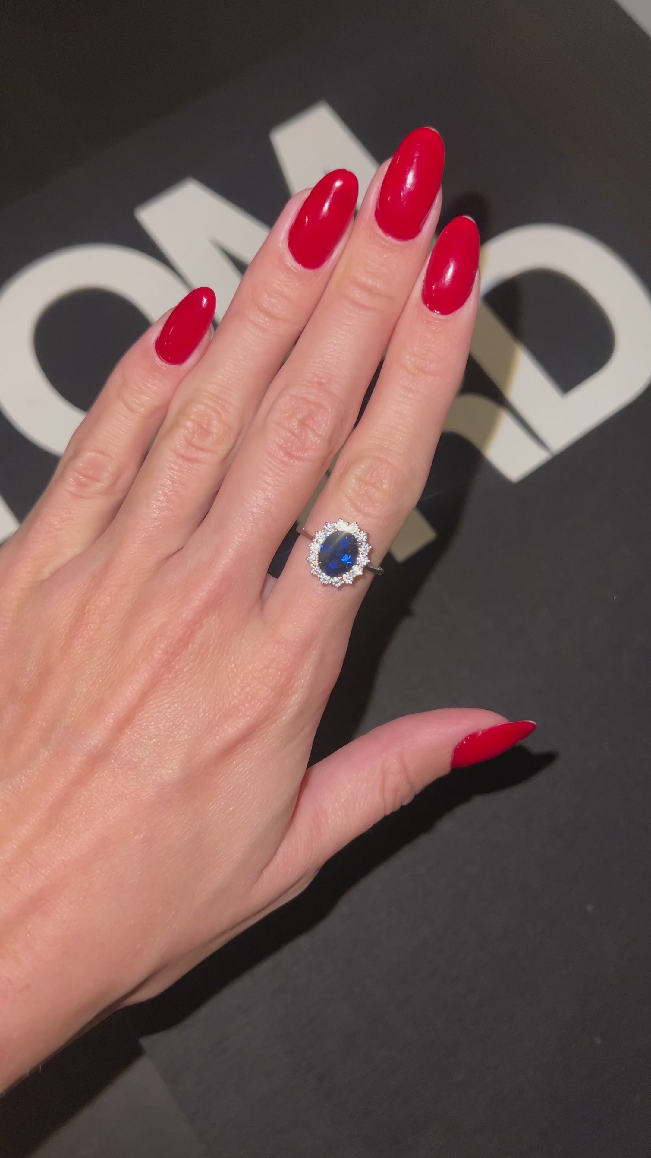 Anillo princesa Diana Zafiro.